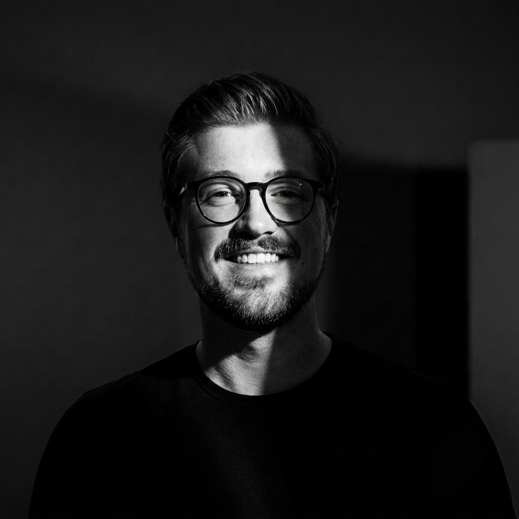 Retrato em preto e branco de Gustavo André